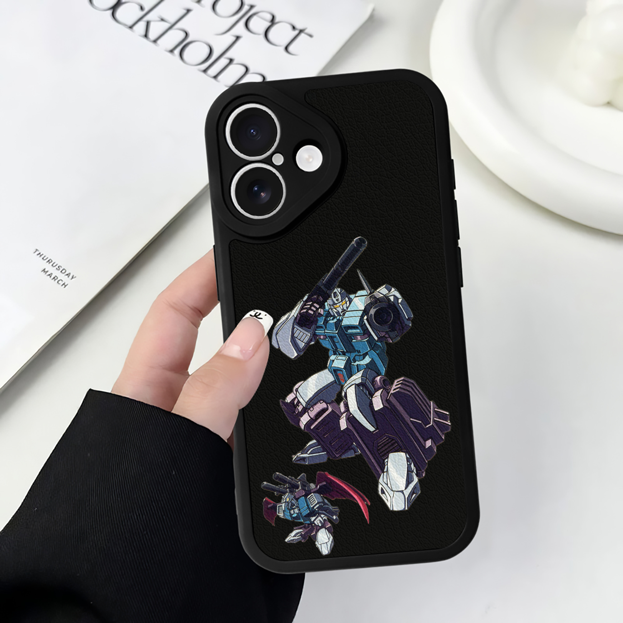 （画像用）  【iPhone 16シリーズ対応】シリコンスマホケース（レザー調） 材質：シリコン